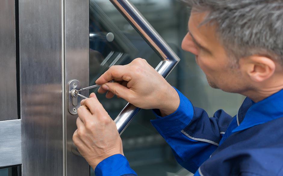 changer serrure porte blindée hlm Sarcelles